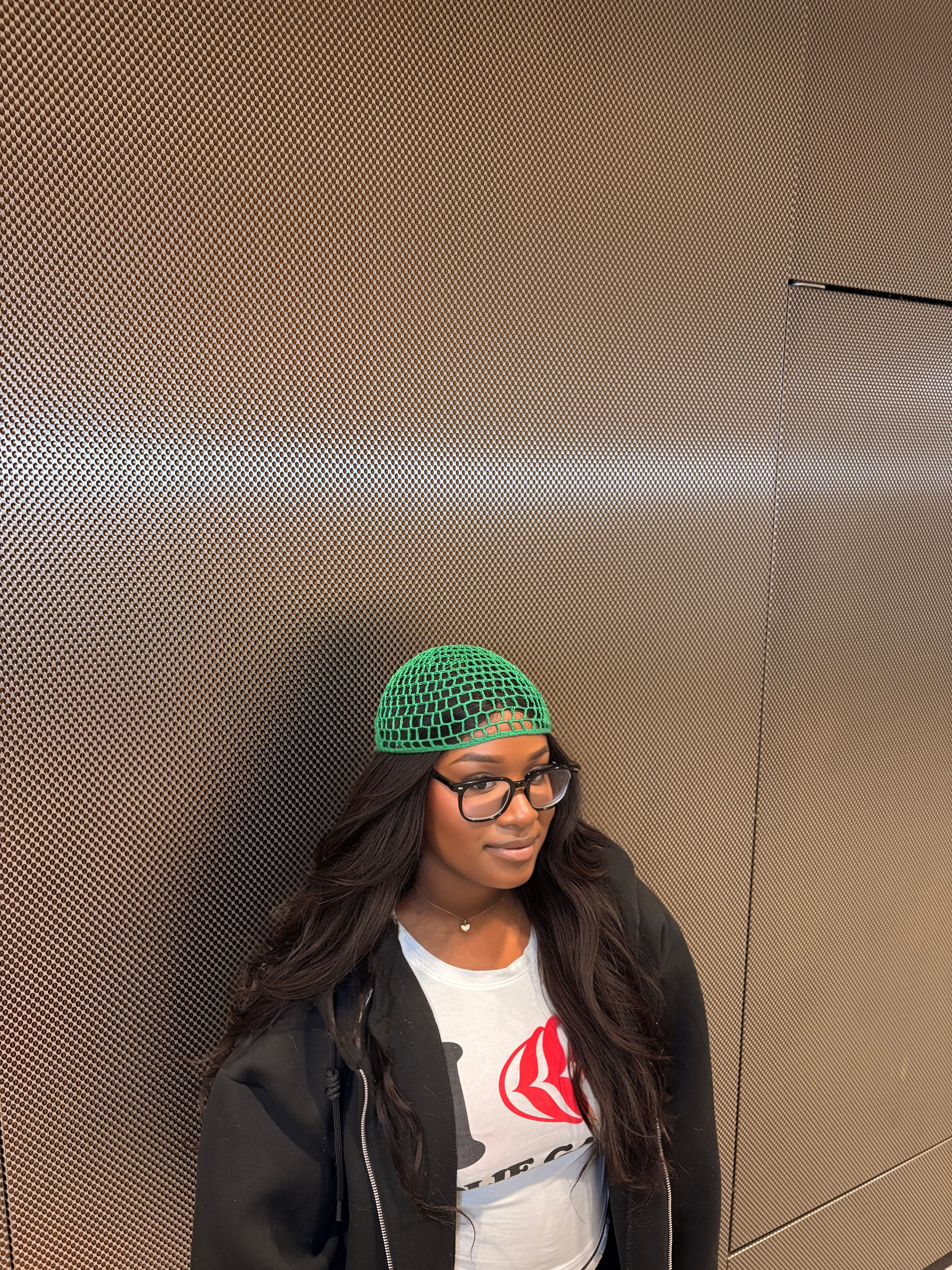 Bonnet filet – Pastel & Chaos